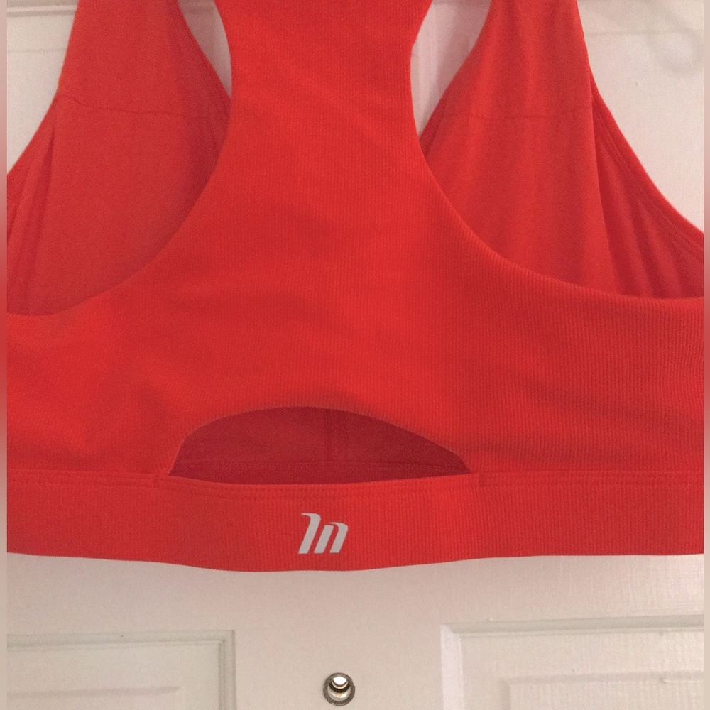 MUSCLE NATION Ribbed Deep V Bra - Picture 4 of 6